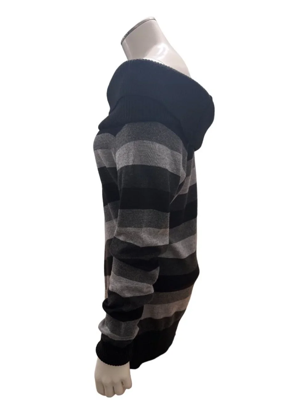 AB Studio Size S Black Gray Off Shoulder Sweater Chevron Stripe Slouchy Citycore - Picture 3 of 8